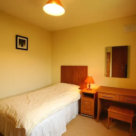 Holiday Homes Дом отдыха Дунбег
